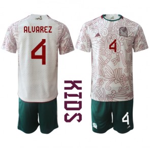 Mexiko Edson Alvarez #4 kläder Barn VM 2022 Bortatröja Kortärmad (+ korta byxor)